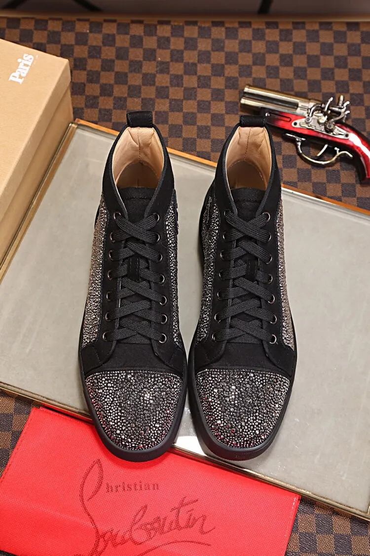 Ex-factory price 480. christian louboutin (CL red sole shoes) counter hot diamond series, high-top casual sneakers for couples 📢 📢 📢 Exclusive hot style release 🎈🎈💪 Movable latex feet 👻 Finished outsole sewing line [satisfied] 😝Female 35-40# Male 38#-46, global supply😝 [Top version]: original imported cowhide upper, top original leather lining, original molded TPU outsole, original 1:1 detail processing, original shoe last, large quantity available from stock,